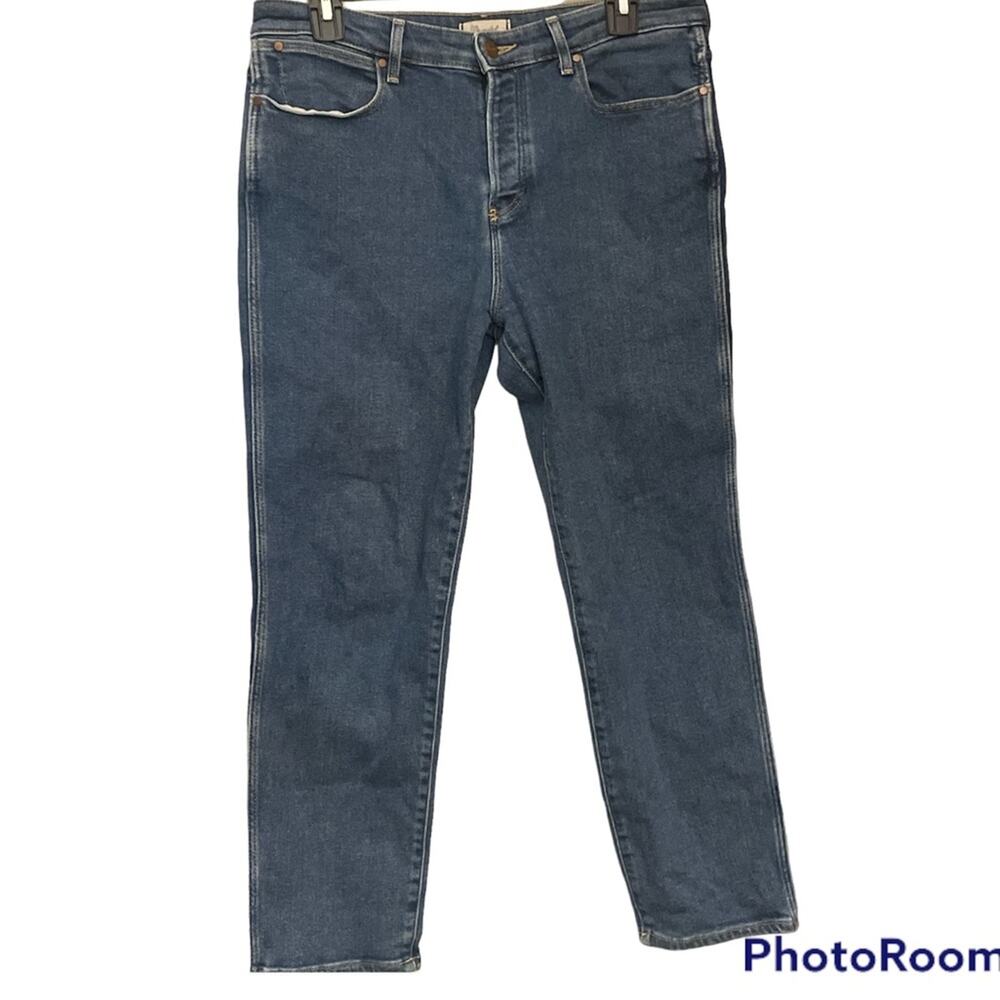 Wrangler cropped straight button fly jeans